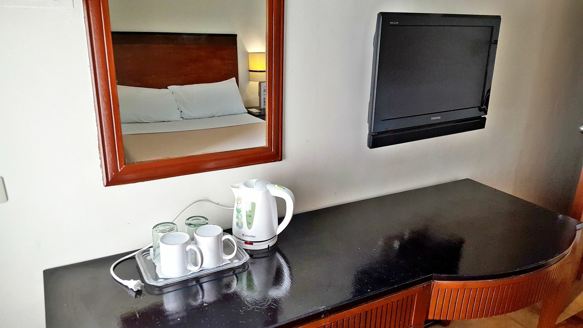 Royale Parc Inn & Suites Quezon City Exterior photo
